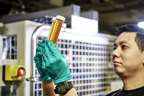 SKF claims that its oil regeneration service can purify oil to higher levels of cleanliness than completely new oil. (credit: SKF)
